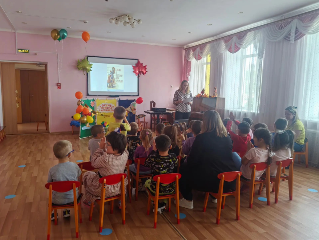 Маленькие новороссийские читатели совершили путешествие в сказку «Волшебные превращения от Шварца»