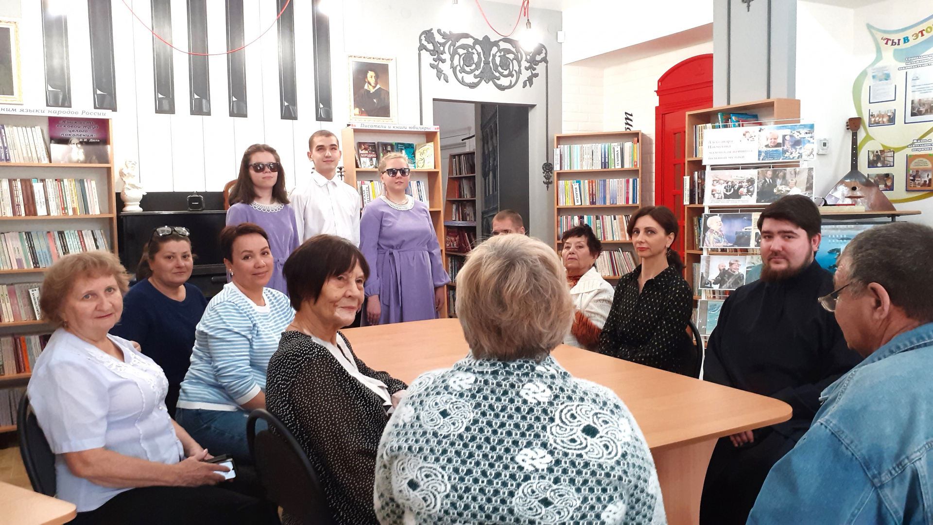 95 лет со дня рождения Александры Пахмутовой отметили в Армавирском филиале
