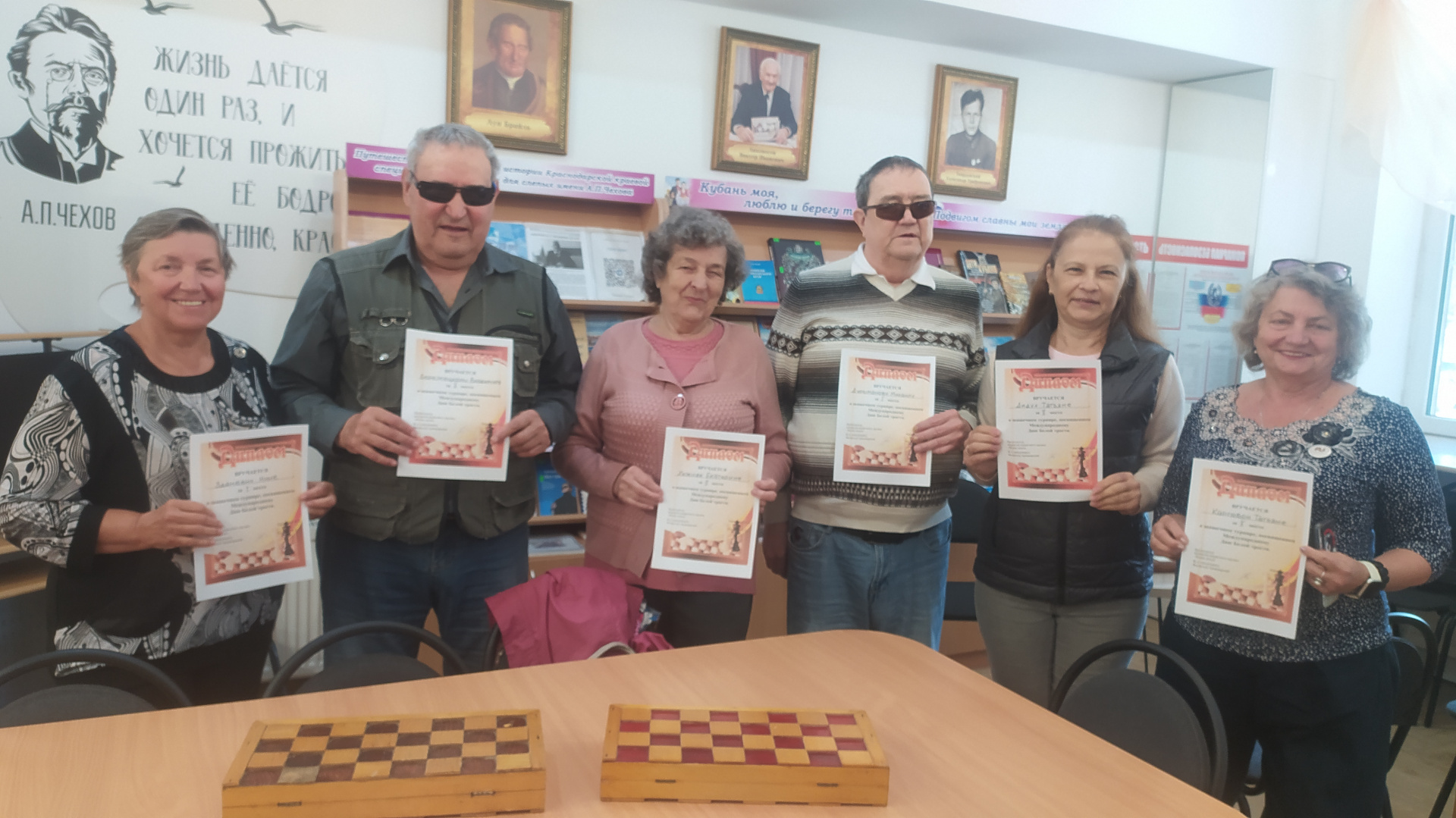 В Армавирском филиале провели товарищеский шашечный турнир