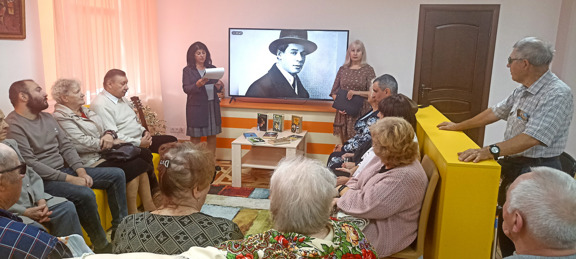130-летие со дня рождения Сергея Есенина отметили крымские читатели